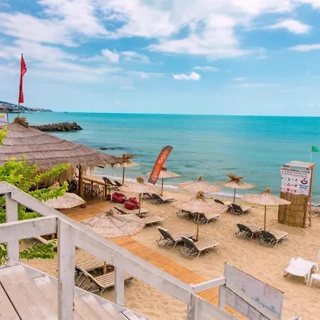 джули 2 * Sveti Vlas