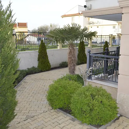 джули 2 Apartamento