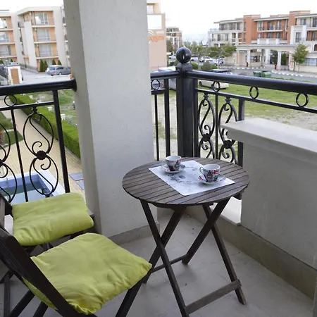джули 2 Apartamento *